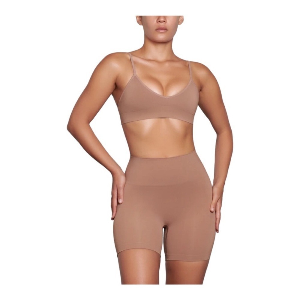 Skims SOFT SMOOTHING SHORTS Shapewear NWOT size XS